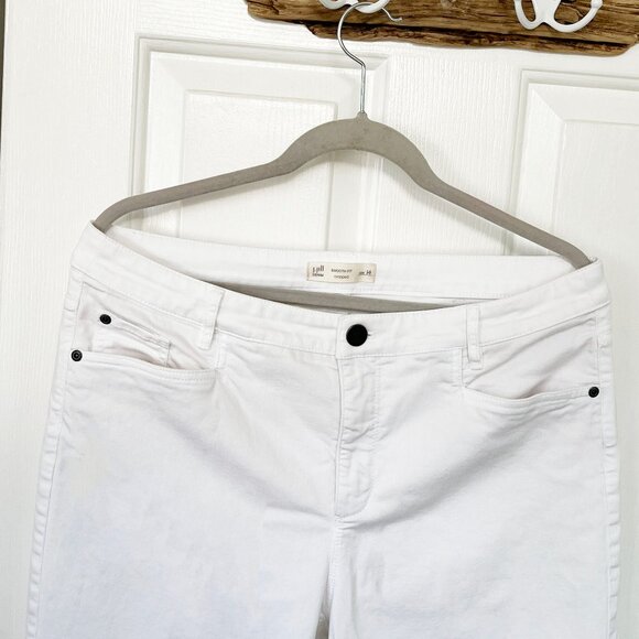 J.Jill Denim Smooth Fit Cropped Jeans - Size 14 - Picture 2 of 6